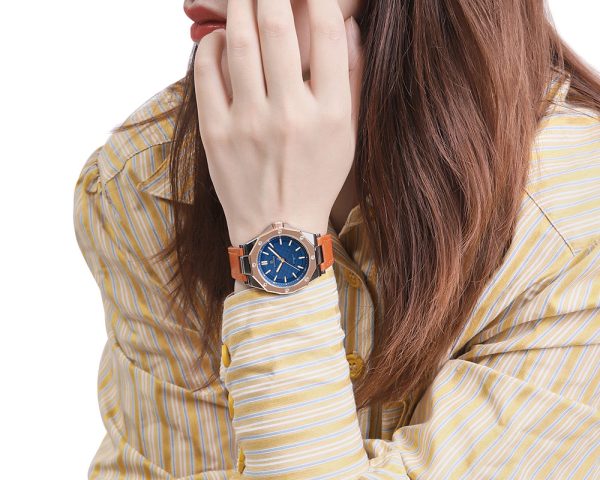 NF5026 watch model