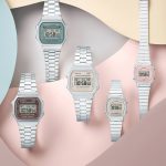 به دنبال یک ساعت مچی با طراحی نوستالژیک و امکانات کاربردی هستید؟ ساعت مچی دیجیتال کاسیو CASIO A168WA-8AYDF یک انتخاب عالی برای شماست. این ساعت با الهام از طراحی‌های دهه 80 میلادی، ترکیبی از سبک کلاسیک و مدرن را به شما ارائه می‌دهد. ویژگی‌های کلیدی: طراحی نوستالژیک و جذاب: ساعت A168WA-8AYDF با طراحی دیجیتال و بدنه نقره‌ای رنگ، یادآور ساعت‌های محبوب دهه 80 است. کرنومتر: این ساعت دارای کرنومتر با دقت 1/100 ثانیه است که برای اندازه‌گیری زمان در فعالیت‌های ورزشی و روزمره کاربرد دارد. آلارم: با استفاده از آلارم این ساعت می‌توانید برای زمان‌های خاصی یادآوری تنظیم کنید. نور پس زمینه: این ساعت دارای نور پس زمینه LED است که به شما امکان می‌دهد در محیط‌های کم نور به راحتی زمان را مشاهده کنید. مقاومت در برابر آب: این ساعت در برابر پاشش آب مقاوم است و برای استفاده روزمره مناسب است. (توجه: مناسب برای شنا نیست) بند استیل ضد زنگ: بند استیل این ساعت علاوه بر زیبایی، دوام و طول عمر بالایی را نیز تضمین می‌کند. تقویم خودکار: این ساعت دارای تقویم خودکار است که تاریخ را به صورت دقیق نمایش می‌دهد. عمر باتری طولانی: باتری این ساعت تا 7 سال عمر می‌کند و نیاز به تعویض مداوم ندارد. قیمت مناسب: ساعت مچی دیجیتال کاسیو A168WA-8AYDF با توجه به ویژگی‌ها و کیفیت ساخت، قیمتی بسیار مناسب دارد. چرا ساعت مچی یونیسکس کاسیو A168WA-8AYDF را انتخاب کنیم؟ این ساعت یک انتخاب عالی برای افرادی است که به دنبال یک ساعت با طراحی خاص، امکانات کاربردی و قیمت مناسب هستند. ساعت A168WA-8AYDF با طراحی نوستالژیک و ویژگی‌های مدرن، می‌تواند به عنوان یک اکسسوری جذاب برای هر استایلی مورد استفاده قرار گیرد.