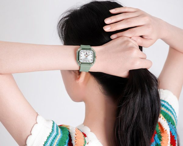 ساعت مچی زنانه نیوی فورس NAVIFORCE NF7106