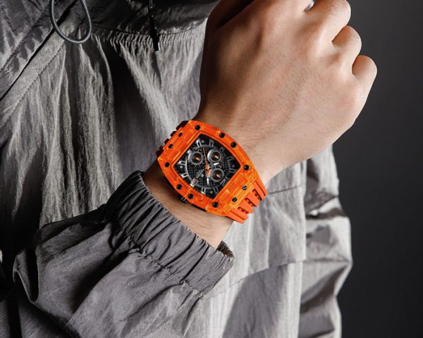 NF7105 watch model