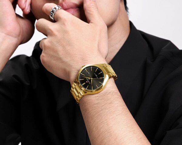 NF9214 watch model