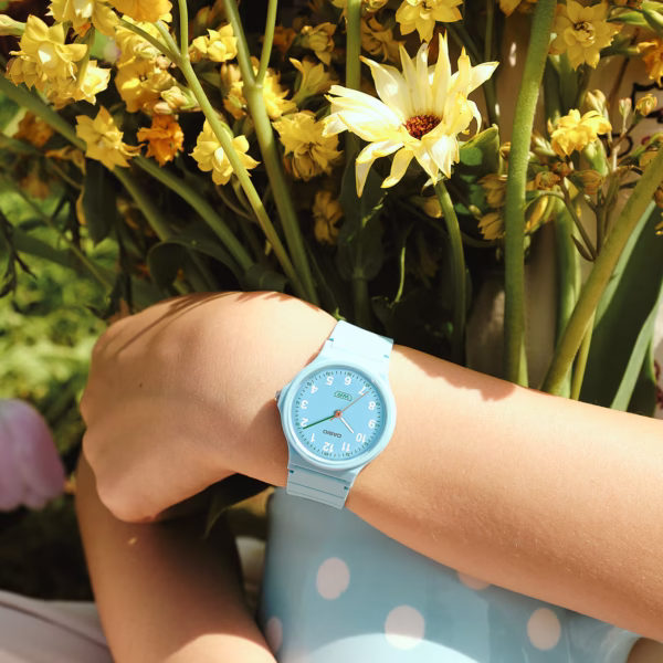ساعت مچی زنانه کاسیو CASIO LQ-24-2BDF